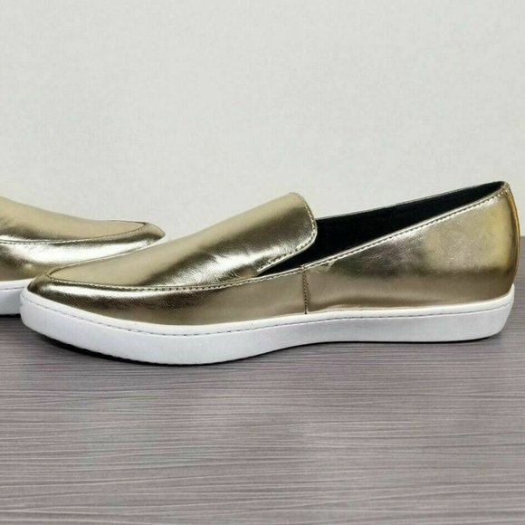Aldo Trezzo Pointy Toe Sneaker, Gold Patent - Picture 6 of 16